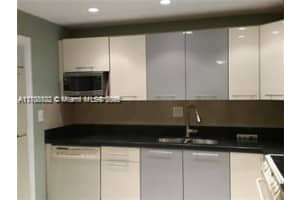 5950 Del Lago Cir 112, Sunrise