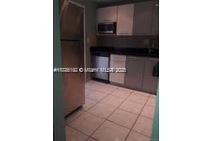 5950 Del Lago Cir 112, Sunrise, FL 33313 - MLS#A11788102