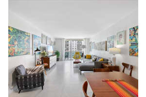 19390 Collins Ave APT 706, Sunny Isles Beach, FL 33160, Sold 09/22/25