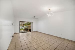 5229 SW 139th Ct, Miami, FL 33175, - MLS#A11788203