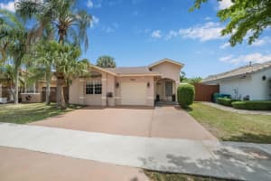 16917 SW 146th Ct, Miami, FL 33177, Sold 08/26/25