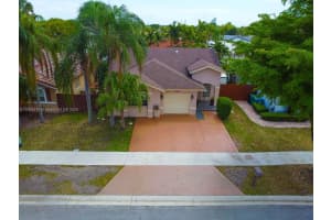 16917 SW 146th Ct, Miami, FL 33177, Sold 08/26/25