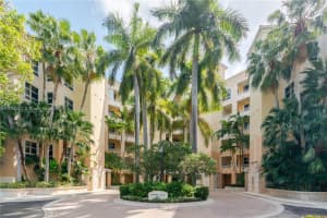 715 Crandon Blvd 306, Key Biscayne