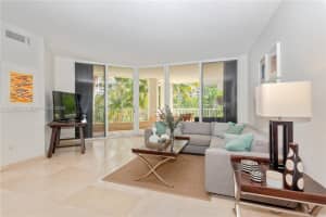715 Crandon Blvd APT 306, Key Biscayne, FL 33149, - MLS#A11788222