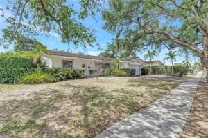 5220 Monroe St, Hollywood, FL 33021, - MLS#A11788238