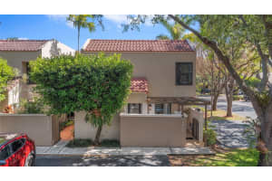8120 SW 86th Terrace, Miami, FL 33143, Sold 06/30/25