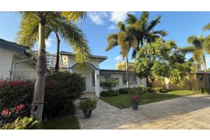 2105 Arch Creek Dr, North Miami