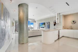 450 Alton Rd APT 4104, Miami Beach, FL 33139, Sold 08/15/25