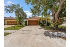 17920 NW 19th St, Pembroke Pines, FL 33029, Sold 06/18/25