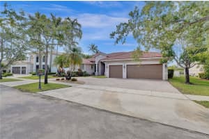 17538 SW 13th St, Pembroke Pines, FL 33029, Sold 06/05/25