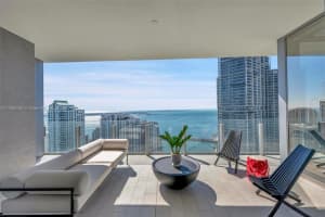 300 Biscayne Blvd Way 3903, Miami