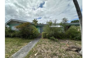 8911 Caribbean Blvd, Cutler Bay, FL 33157, Sold 05/22/25