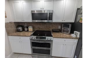 800 Sw 142nd Ave 401n, Pembroke Pines