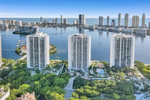 3000 Island Blvd Apt 706, Aventura, FL 33160, Sold 08/15/25