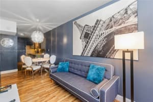 100 Lincoln Rd 309, Miami Beach