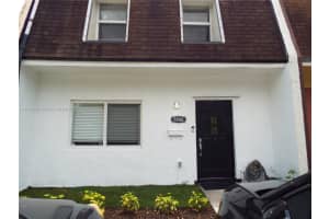 5988 NW 24th Pl, Sunrise, FL 33313, Sold 05/30/25