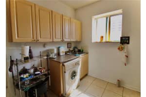 1021 NW 3rd St 201, Miami, FL 33128 - MLS#A11788599