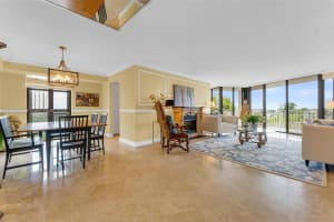 2000 Towerside Terrace APT 702, Miami, FL 33138, - MLS#A11788628