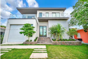 9009 Byron Ave, Surfside, FL 33154, Sold 08/14/25