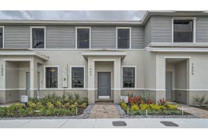 1472 Ne 3rd Avenue, Florida City