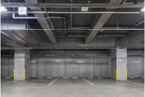 15701 Collins Ave Parking Tandem, Sunny Isles Beach