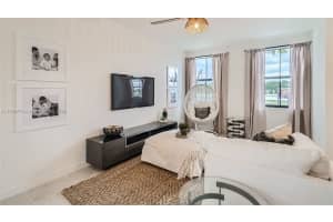 1326 NE 3rd Avenue, Florida City, FL 33034 Sold 10/14/25