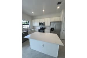 665 SW 6th Terrace, Florida City, FL 33034, Sold 08/20/25