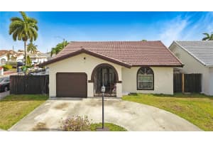 14391 SW 24th St, Miami, FL 33175, Sold 07/03/25