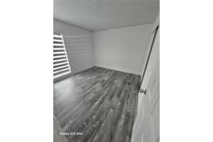 7250 Sw 94th Pl B8, Miami