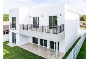 910 SW 24th Rd, Miami, FL 33129, - MLS#A11788963