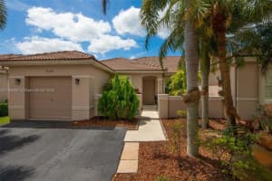2086 N Borealis Way, Weston