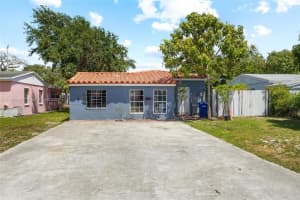 1679 Ne 181st St, North Miami Beach