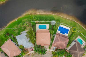 1092 Lavender Cir, Weston, FL 33327, Sold 08/15/25
