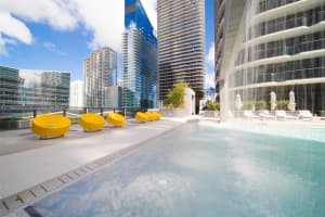 55 Sw 9th St 2509, Miami