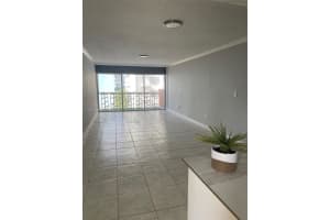 600 NE 25th St apt 60, Miami, FL 33137, Sold 08/19/25