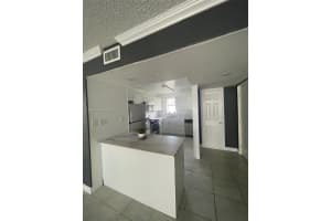 600 NE 25th St apt 60, Miami, FL 33137, Sold 08/19/25