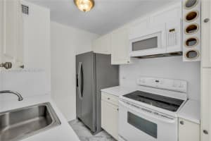 1405 Miami Rd, Fort Lauderdale, FL 33316, Sold 07/31/25