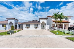 8981 NW 112th St, Hialeah Gardens, FL 33018, Sold 06/06/25