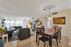 2671 S Course Dr 409, Pompano Beach
