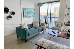 17600 N Bay Rd N607, Sunny Isles Beach