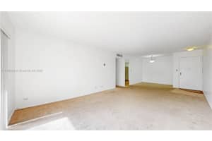 8101 SW 72nd Ave APT 304W, Miami, FL 33143, - MLS#A11789308