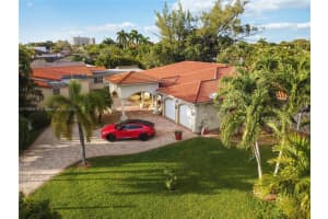 105 S Royal Poinciana Blvd, Miami Springs