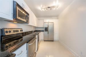 401 69th St APT 607, Miami Beach, FL 33141, - MLS#A11789385