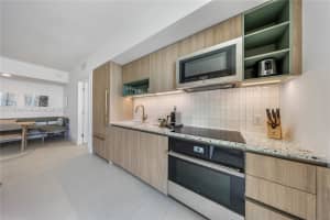 601 NE 1st Ave #2402, Miami, FL 33132, - MLS#A11789399