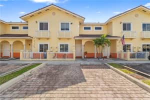 18039 NW 74th Path, Hialeah, FL 33015, Sold 06/10/25