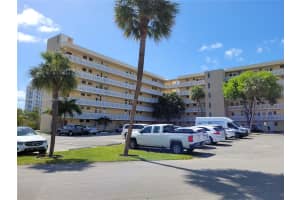 2930 Point E Dr, Aventura, FL 33160, Sold 08/13/25