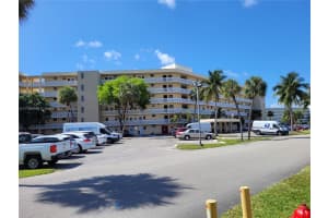2930 Point E Dr, Aventura, FL 33160, Sold 08/13/25