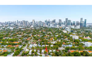 426 Sw 26th Rd, Miami