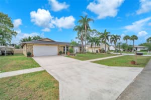 5440 Benjamin Ave, Boynton Beach, FL 33472, Sold 06/17/25