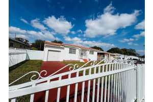 585 NE 134th St, North Miami, FL 33161, Sold 05/30/25